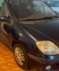 Renault Scenic 1.6 BENZINA