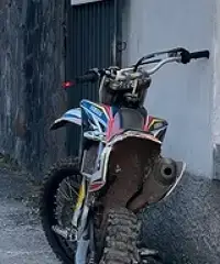 Yzf 250 - 4