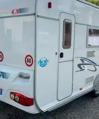 Caravan Adria Adora 482-posti 3-camperizzata 12v - 3