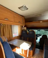 Camper - Challenger Genesis 49 - 3