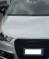 Audi A1 1.6 TDI 105 CV Attraction - 4