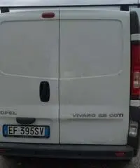 Opel vivaro - 2