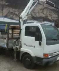 Nissan cabstar con gru bonfiglioli 3500 - 2