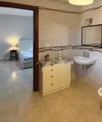 Tutte le Utenze, grande Camera, Bagno Privato - 3