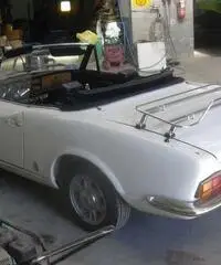 Fiat 124 Sport Spider - 2