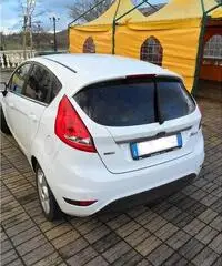 Vendo ford fiesta 2010 - 3