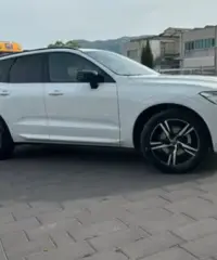 Volvo XC60 - 2