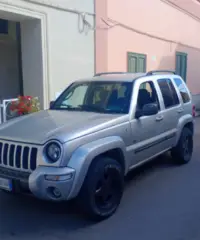 Jeep liberty - 2