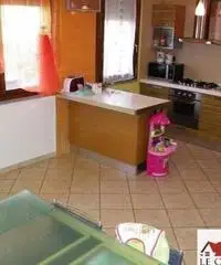 Appartamento a Lari in provincia di Pisa - 2