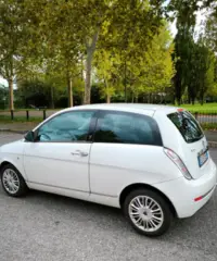 Lancia Ypsilon 1.2 69 CV Diva Solo 60000 KM - 4