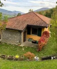 Villino In vendita a  Berceto con vista sconfinata sulla valle