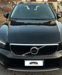 Volvo XC40 T2 Geartronic FULL OPTIONAL - 2