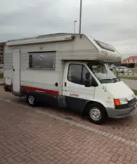 Camper compatto da 5,56mt 2.5 80cv - 2