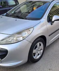 Peugeot 207 1.4 88CV 5p. XS GPL - 2