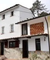 Casa indipendente in Vendita di 135mq - Lucca