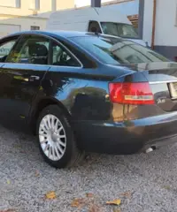 Audi A6 2.0 16V TDI Berlina - 2006 - 4