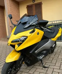 Yamaha T Max 560