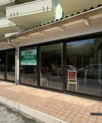 Locale commerciale artigianale uffici - Por...