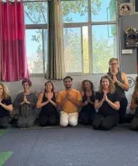 200 hour yoga teacher training rishikesh