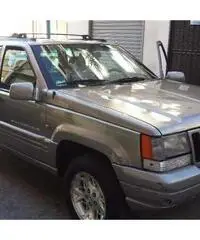 Jeep Grand Cherokee - 4