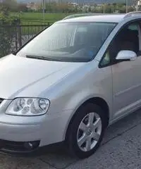 VOLKSWAGEN TOURAN 2.0 TDI 7 POSTI HIGHLINE - Veneto