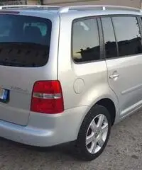 VOLKSWAGEN TOURAN 2.0 TDI 7 POSTI HIGHLINE - Veneto - 2