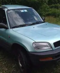 Toyota Rav 4 del 1997 - 4x4 integrale, km 210.000 - Monza