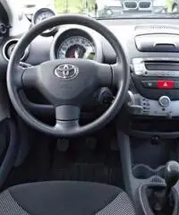 TOYOTA AYGO 1.0 CONNECT 5P 68CV 2010 km 32.200 tg - Veneto - 5