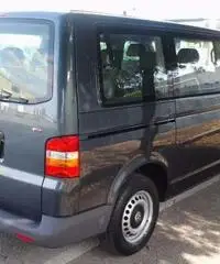 VOLKSWAGEN T5 TRANSPORTER 1.9 TDI 9 POSTI - Veneto - 3