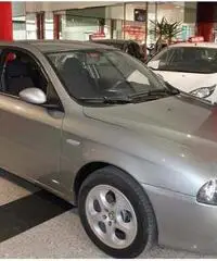 ALFA ROMEO 147 1.9 M.JECT 120 CV PROGRESSIV 12/2006 KM 89125 - Campania - 3