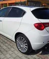 ALFA GIULIETTA 1.6 MJET "DISTINCTIVE" 2011 - Campania - 2