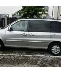 Kia carnival - 2