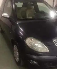 Lancia ypsilon 12 - Torino - 2