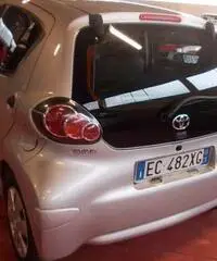 Toyota Aygo 5p. unico proprietario - Cuneo - 2