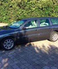 Volvo V70 2006 2.4 D5 20V (185CV) cat aut. Momentum - Livorno - 2