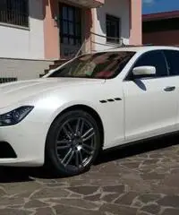 MASERATI GHIBLI per il TUO MATRIMONIO - Salerno