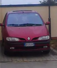 Renault megane scenic - Pavia