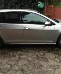 Volkswagen Golf 2.0 TDI DSG Highline BlueMotion - Lecco - 4