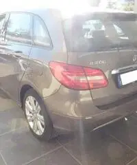 MERCEDES B 200 CDI EXECUTIVE - Napoli - 2