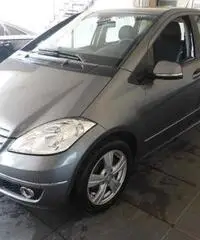 MERCEDES A 180 CDI PREMIUM AUTO - Napoli