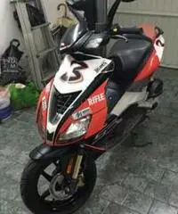 Aprilia 50 scooter - 2