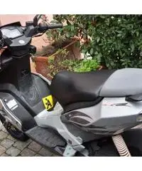 Aprilia Sr 50 r - 5