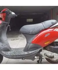 Scooter zip 50 piaggio - 2