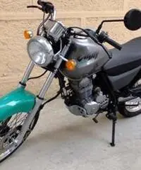 Honda CLR City Fly 125 del 2000, targata