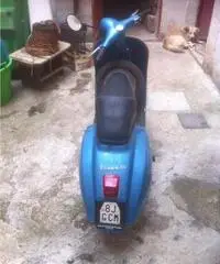 VESPA 50 R - 3