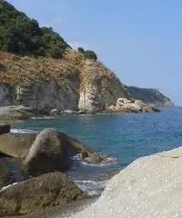 Fresca e tranquilla casetta nel verde a pochi passi dal mare - 6