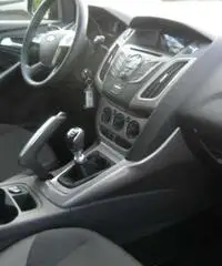 FORD FOCUS WAGON 1.6 TDCI 115CV BUSINESS 2012 - 6