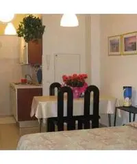 RIMINI Appartamento 4 posti Clima e Wi Fi mare 400 m 199 € - 4