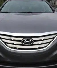 2013 Hyundai Sonata limitata in vendita a 2500 €