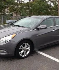 2013 Hyundai Sonata limitata in vendita a 2500 € - 2